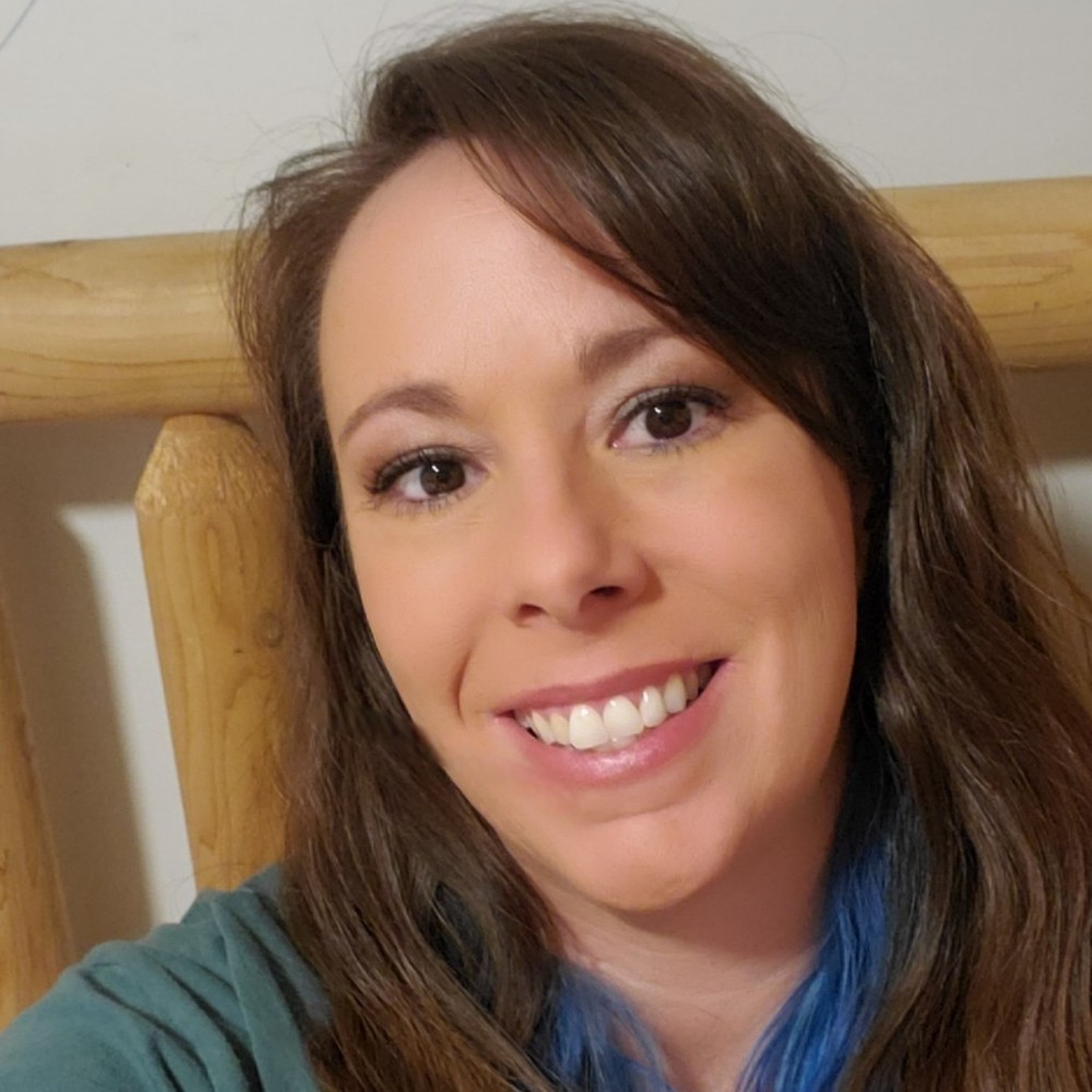 Meet your Posher, Gina